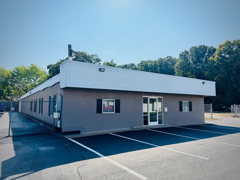 Primary Photo Of 12484c Warwick Blvd, Newport News Office For Lease