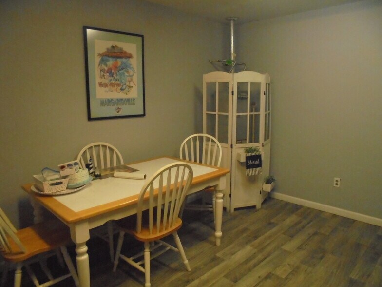 More Photos Of 132 E Hobsonway, Blythe Office For Sale