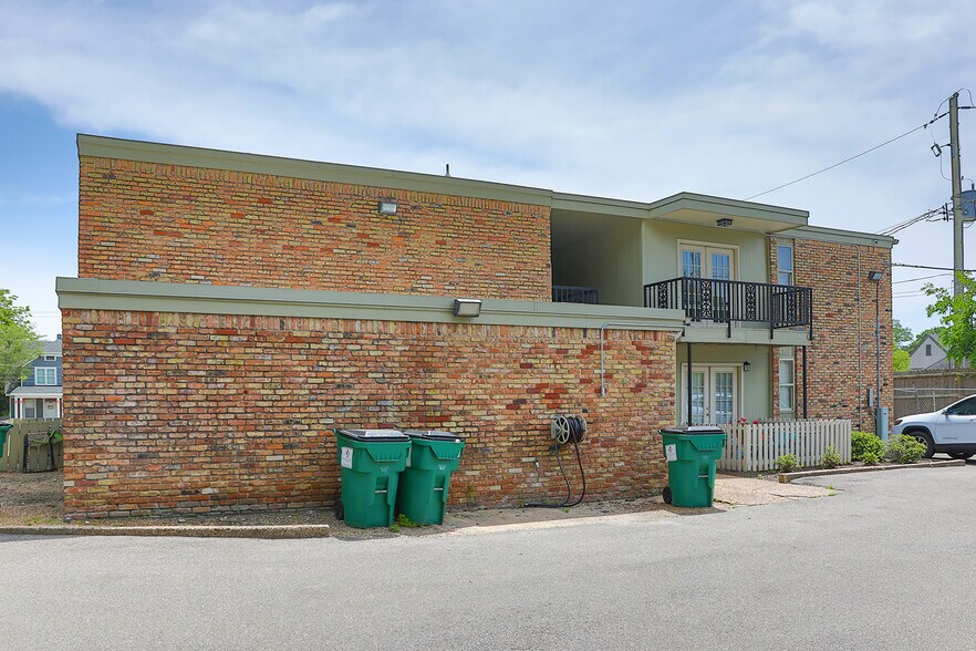 More Photos Of 207 S Barksdale St, Memphis Apartments For Sale