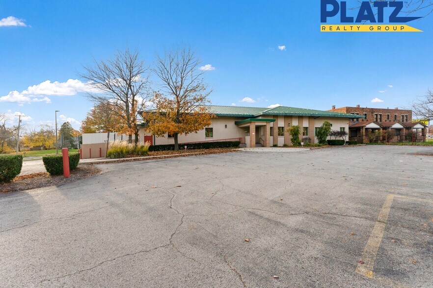 More Photos Of 1340 Belmont Ave, Youngstown Medical For Lease