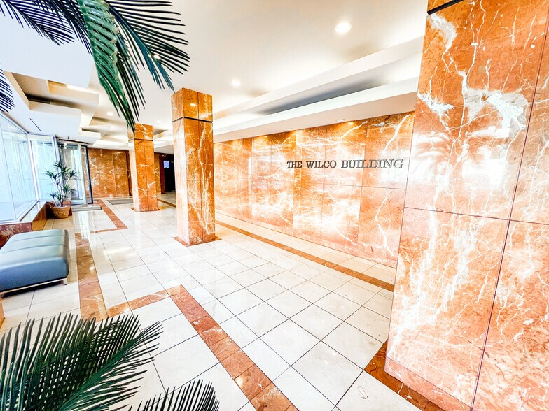 More Photos Of 415 W Wall St, Midland Office For Lease