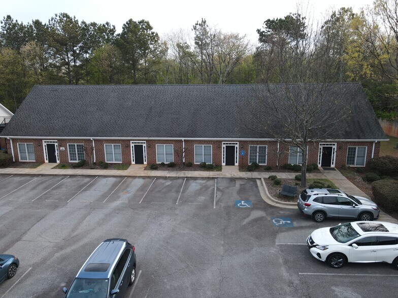 More Photos Of 1711 Meriweather Dr, Watkinsville Office For Lease