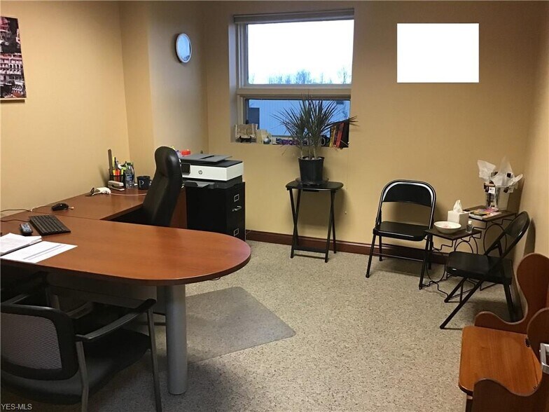 More Photos Of 2888 Nationwide Pky, Brunswick Light Manufacturing For Lease
