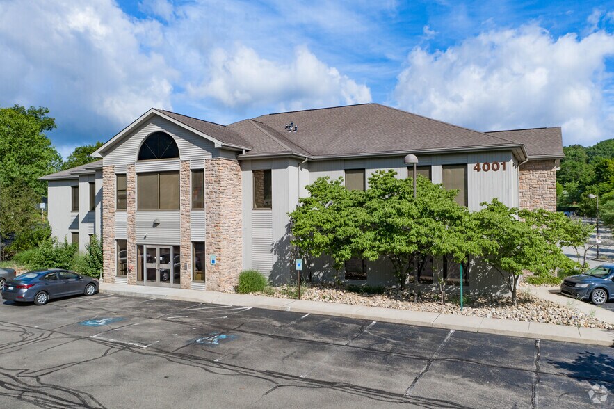 Primary Photo Of 4001 Stonewood Dr, Wexford Office For Lease