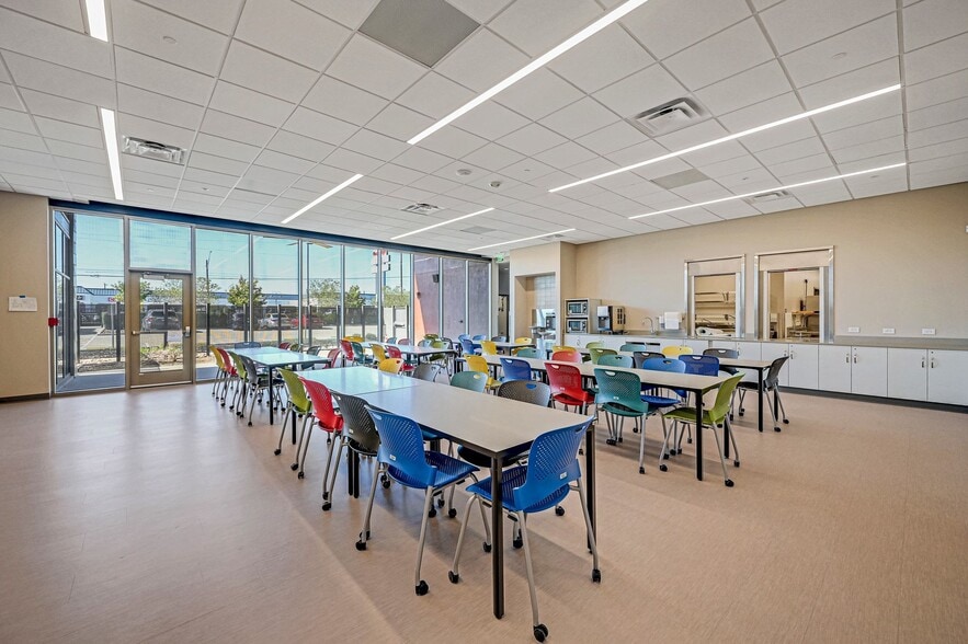 More Photos Of 3610-3626 West Ave, San Antonio Office For Sale