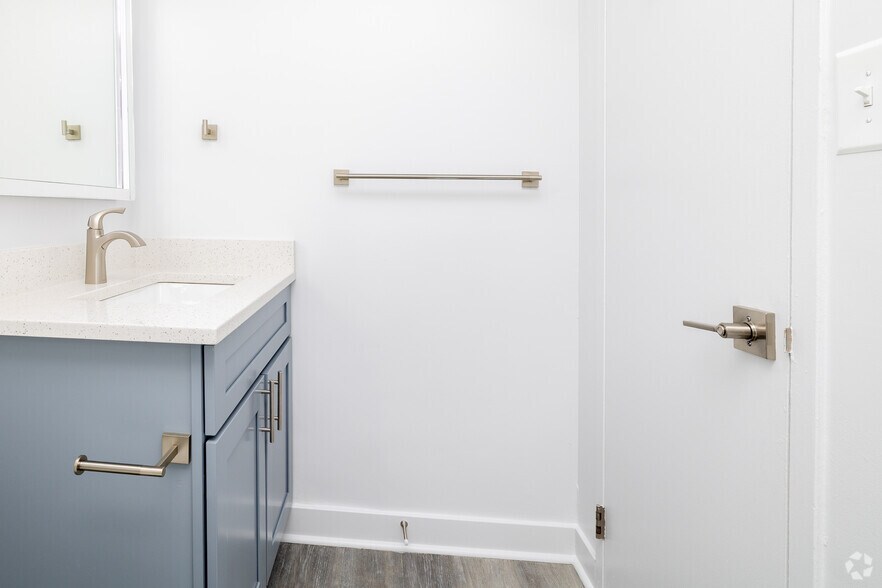 More Photos Of 8415 Bellona Ln, Towson Apartments For Lease