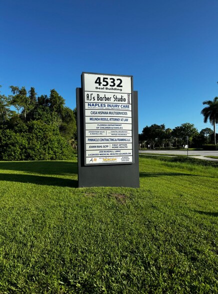 More Photos Of 4532 Tamiami Trl E, Naples Medical For Lease