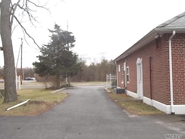 More Photos Of 799 Rt-25a, Rocky Point Medical For Sale