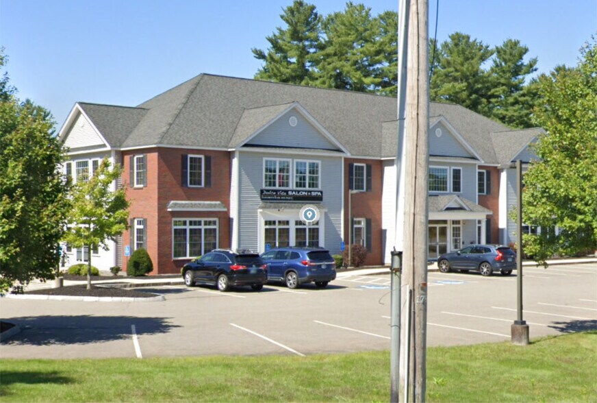 More Photos Of 127 Rockingham Rd, Windham Office For Lease