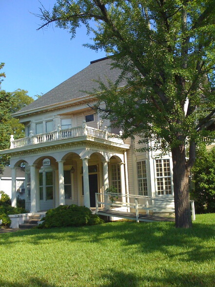 Primary Photo Of 2607 Vineville Ave, Macon-Bibb Office For Lease