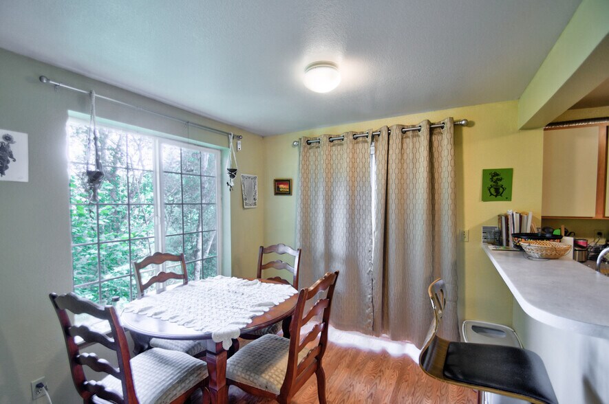 More Photos Of 1103 Creekwood Ct SE, Olympia Multifamily For Sale