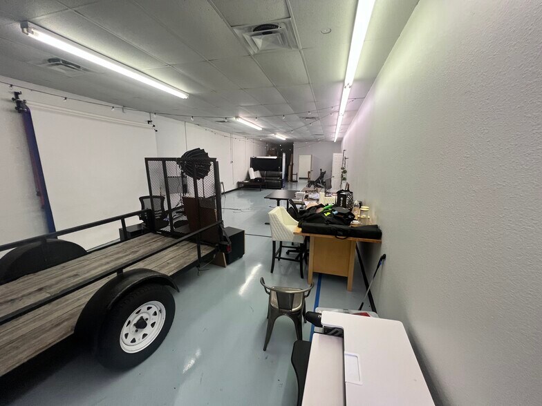 More Photos Of 211 14th St N, Saint Petersburg Light Manufacturing For Lease