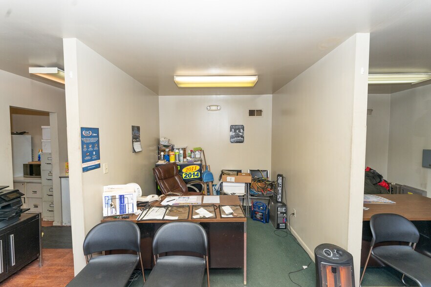 More Photos Of 14550 Route 30, North Huntingdon Auto Dealership For Sale