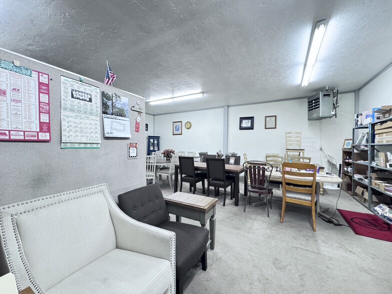 More Photos Of 213 S Rail St W, Shoshone Storefront For Sale