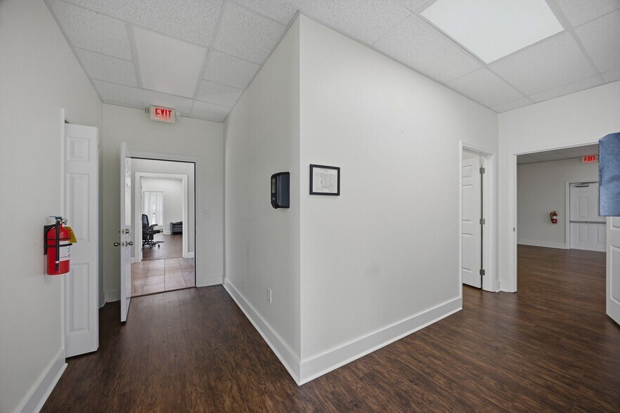 More Photos Of 7385 Applegate Ln, Chattanooga Medical For Lease