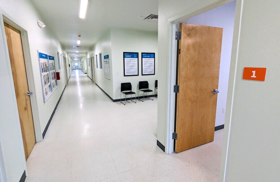 More Photos Of 434 Urenda Loop, Carrizo Springs Apartments For Sale