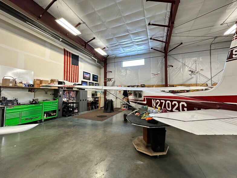 More Photos Of 4198 Corporate Way, Missoula Airplane Hangar For Sale