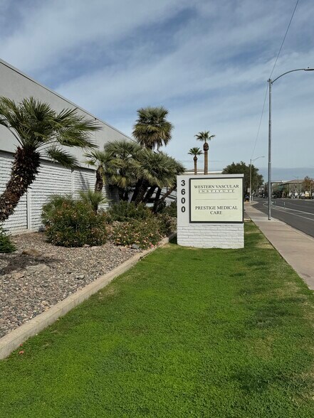 More Photos Of 3600 N 3rd Ave, Phoenix Medical For Lease