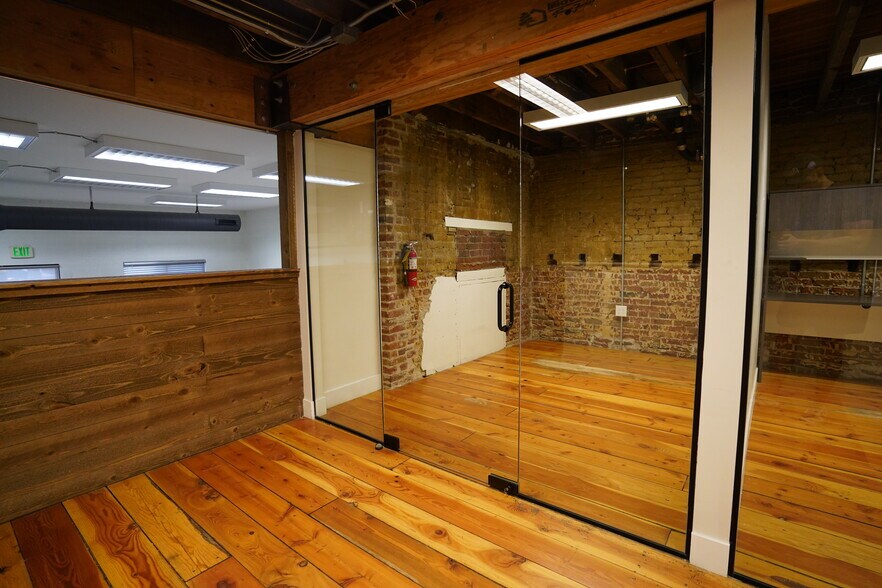 More Photos Of 482 S Broadway, Denver Storefront Retail Office For Lease
