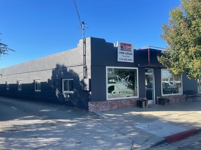 Primary Photo Of 2631 N Main St, Walnut Creek Freestanding For Lease