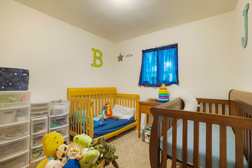 More Photos Of 982 S Sheridan Blvd, Denver Apartments For Sale