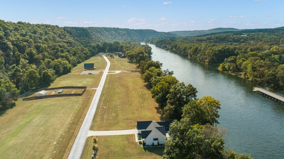 More Photos Of 1180 Cane Island Road, Flippin Land For Sale