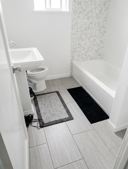More Photos Of 620 Porter St, Vallejo Apartments For Sale