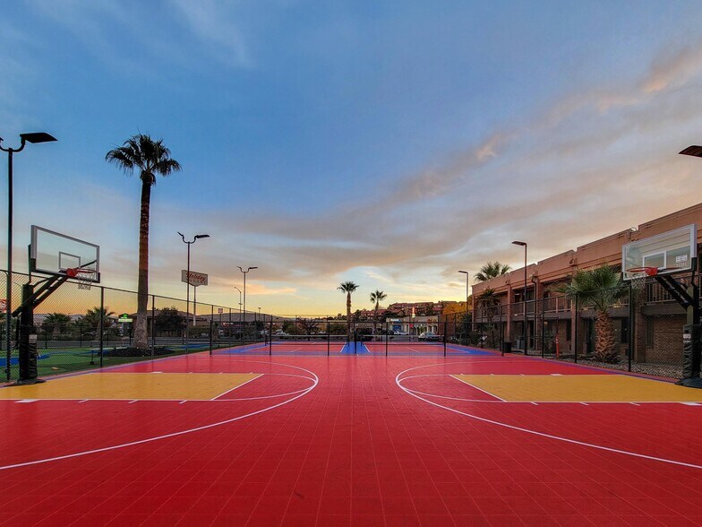 More Photos Of 850 S Bluff St, Saint George Hotel For Sale