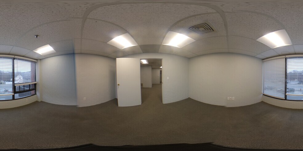 More Photos Of 274 Main St, Reading Office For Lease