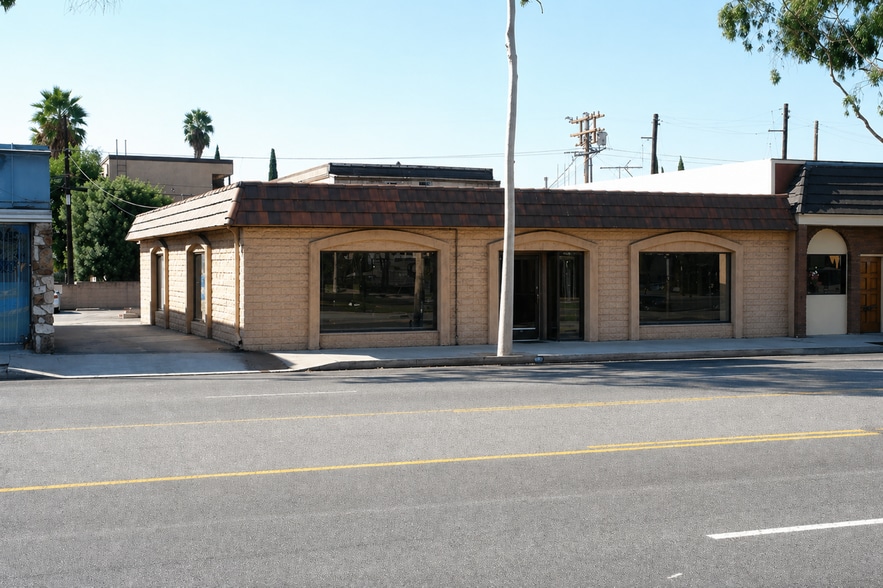 Primary Photo Of 632 E Colorado St, Glendale Freestanding For Lease