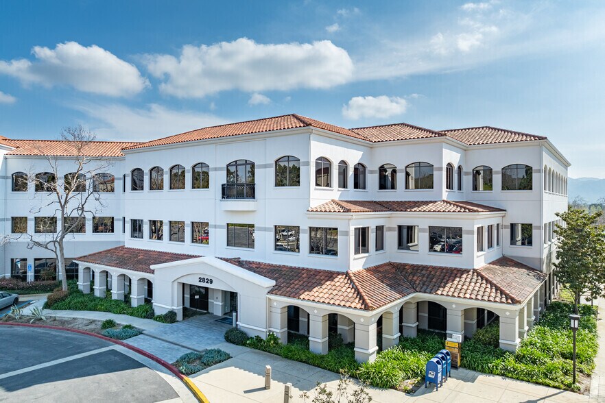 Primary Photo Of 2829 Townsgate Rd, Westlake Village Coworking Space