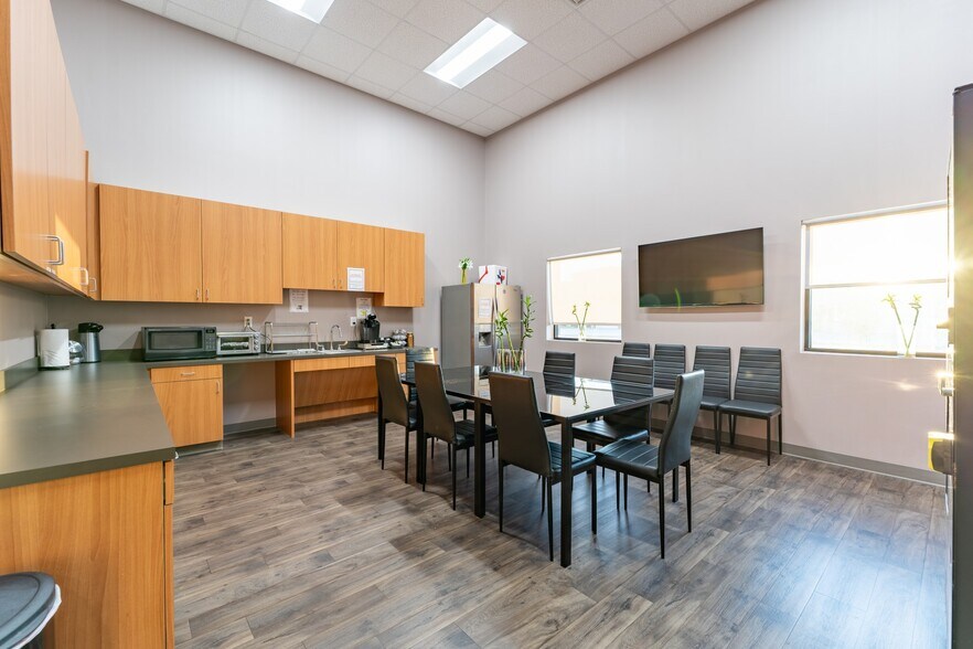 More Photos Of 13462 FM 529 Rd, Houston Light Distribution For Sale