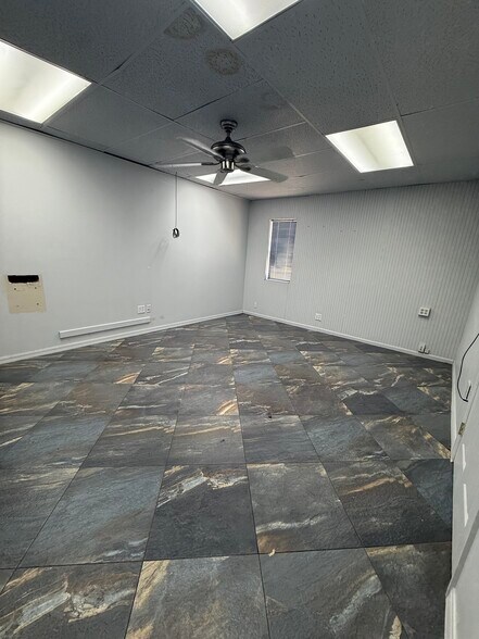 More Photos Of 3935 Enterprise Ave, Naples Auto Salvage Facility For Lease