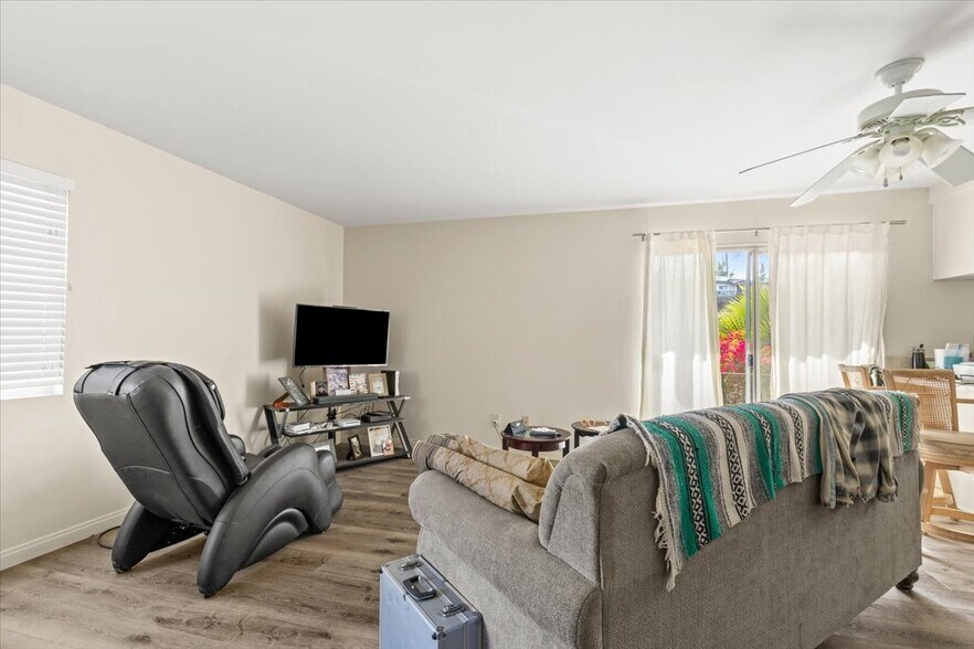 More Photos Of 850 Eucalyptus Ave, Vista Multifamily For Sale