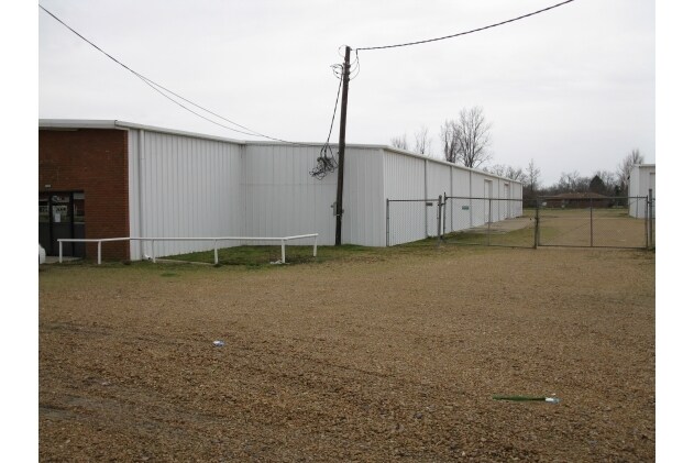 More Photos Of 4894 W Hwy 84, Vidalia Warehouse For Sale