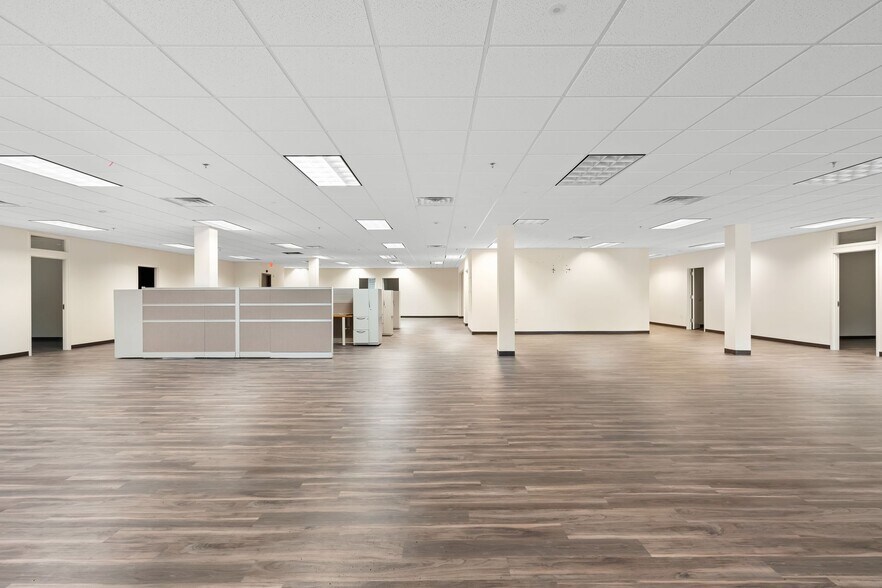 More Photos Of 112 Long Hollow Pike, Goodlettsville Office For Lease