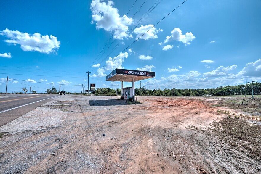 More Photos Of Oklahoma 39 Hwy @ Oklahoma 24, Purcell Land For Sale