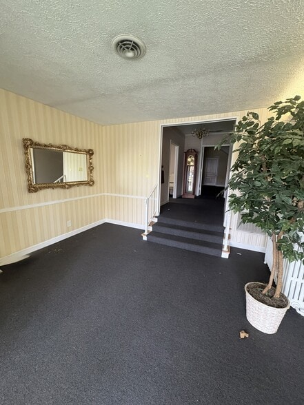 More Photos Of 2025 N Main St, Danville Religious Facility For Sale