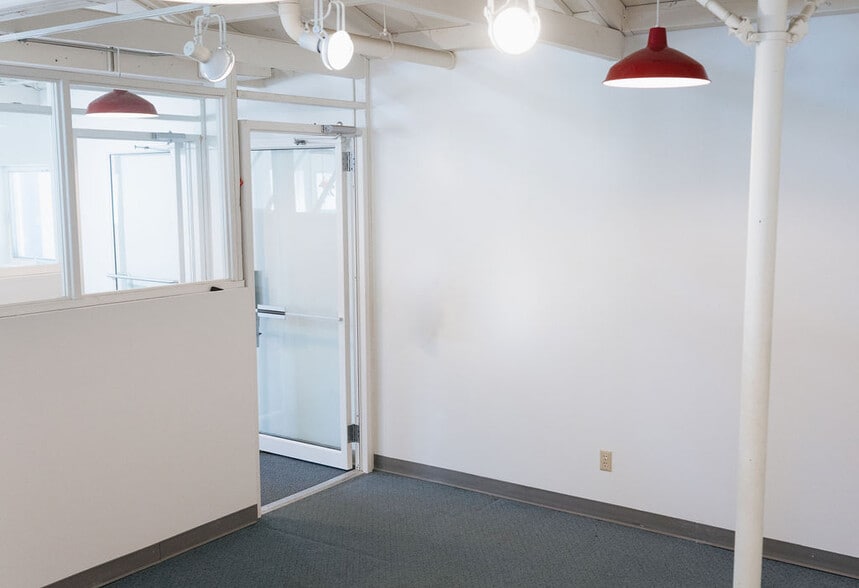 More Photos Of 2101 Jordan Ave, Juneau General Retail For Sale