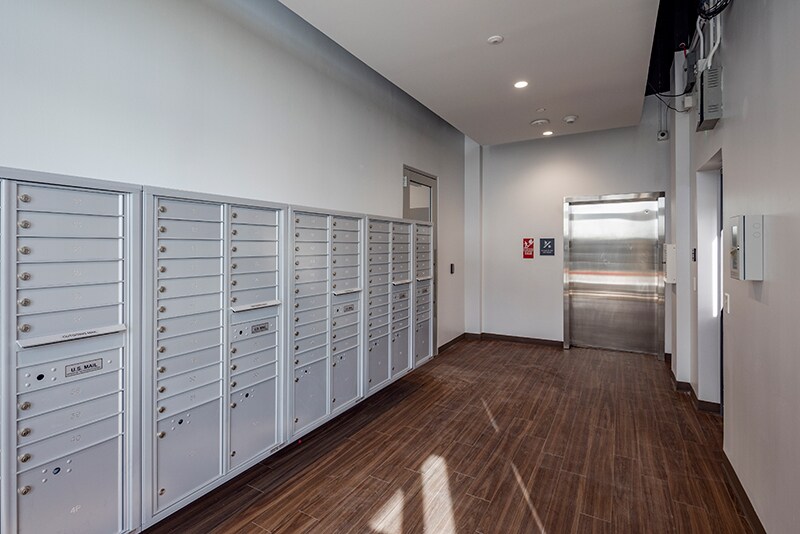 More Photos Of 4229 N FM 620 Hwy, Austin Showroom For Sale