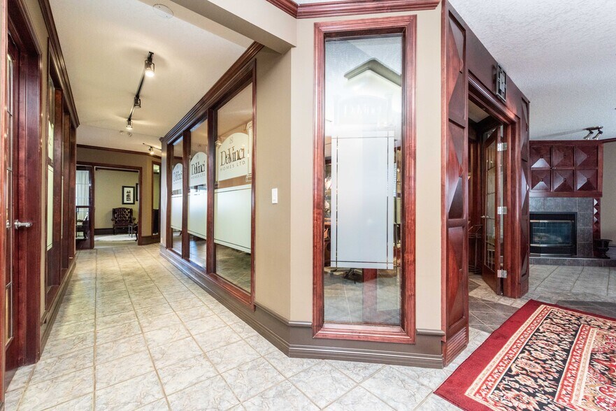 More Photos Of 1912 26A St SW, Calgary Office For Sale