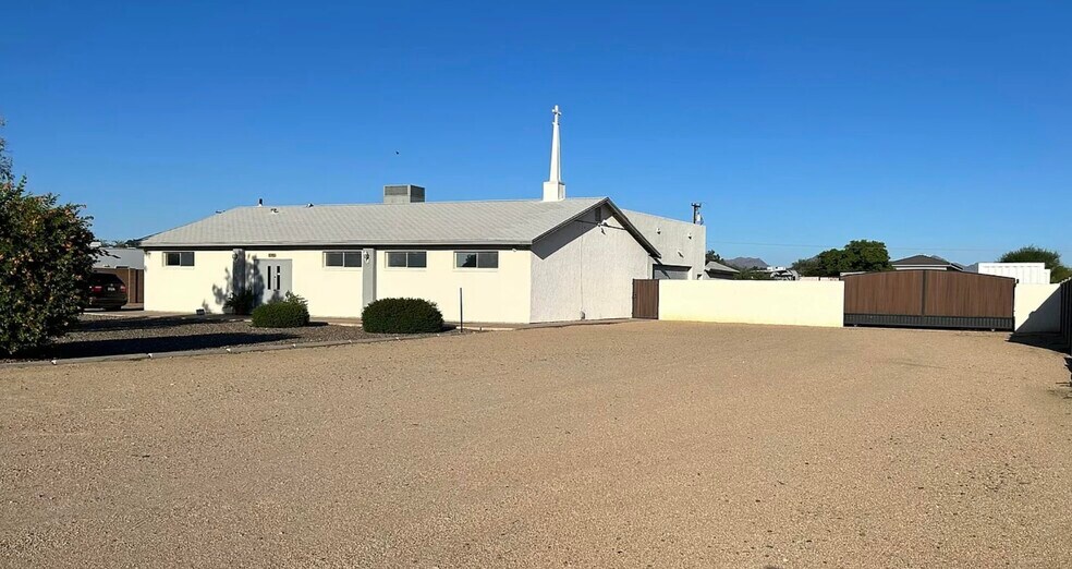 Primary Photo Of 15703 N 36th St, Phoenix Religious Facility For Sale