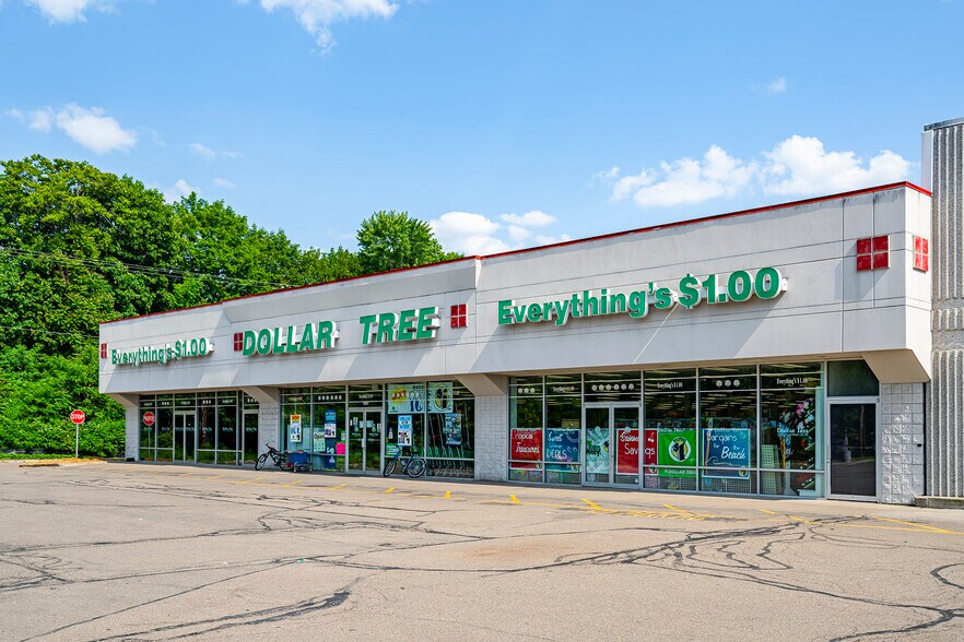 More Photos Of 299 S Main St, Elmira Freestanding For Lease