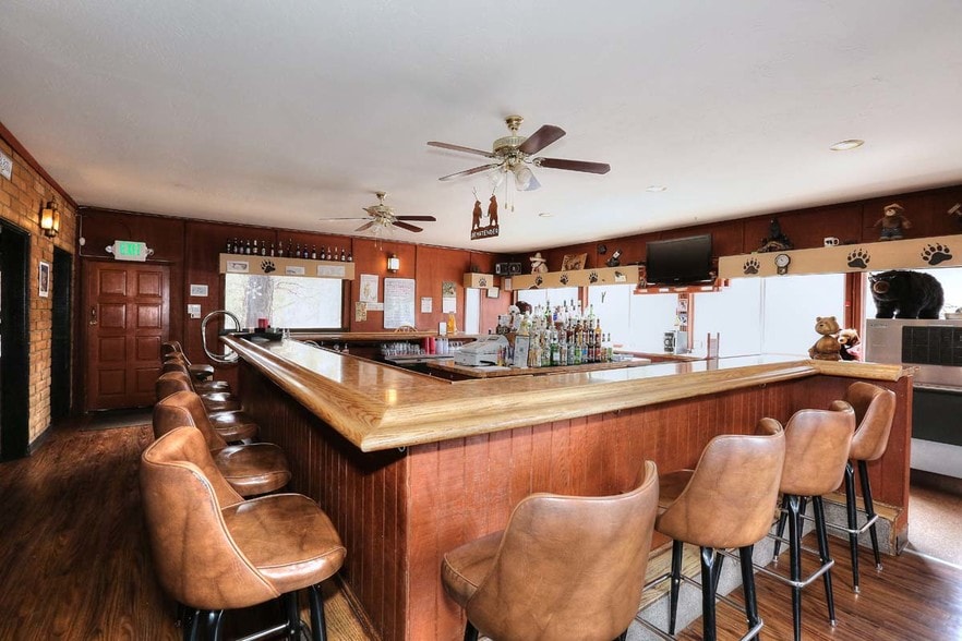 More Photos Of 7783 W Ralls Dr, Strawberry Restaurant For Sale