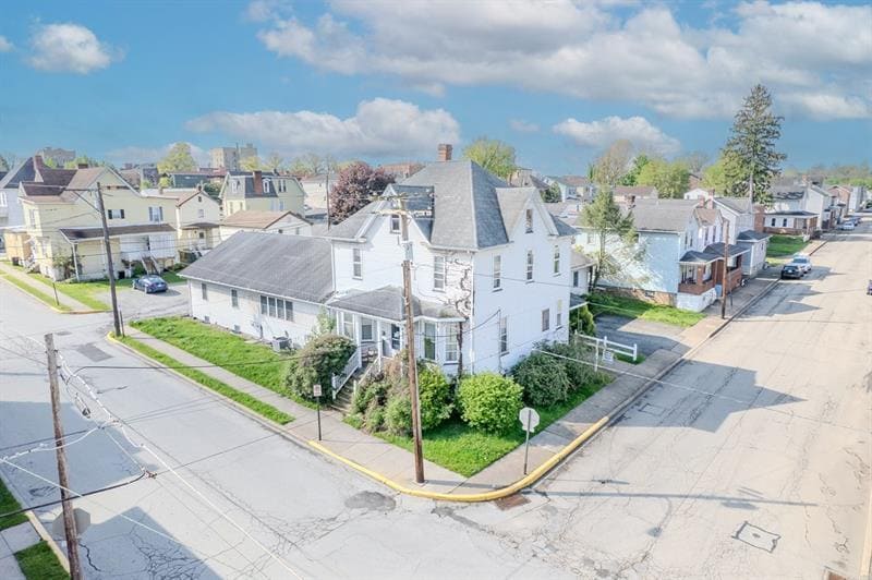Primary Photo Of 501 Alexandria St, Latrobe Skilled Nursing Facility For Sale