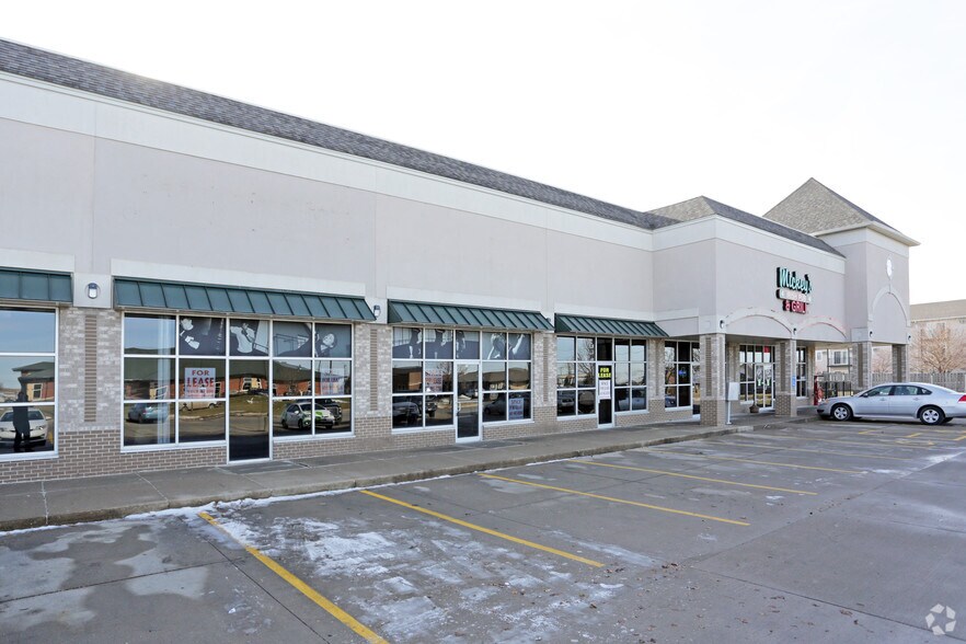 More Photos Of 50-190 SE Laurel St, Waukee General Retail For Lease