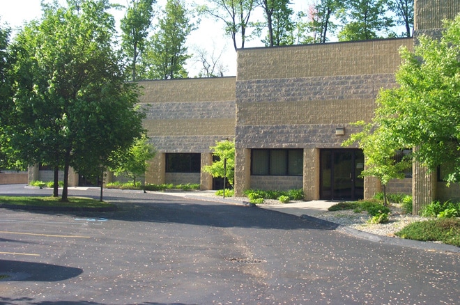 More Photos Of 47677-47695 Avante Dr, Wixom Warehouse For Lease