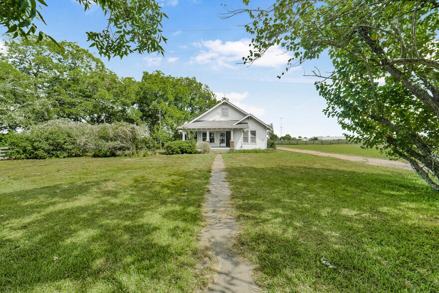 More Photos Of 2120 FM 389, Brenham Land For Sale