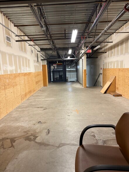 More Photos Of 680 S State St, Ukiah Drugstore For Sale