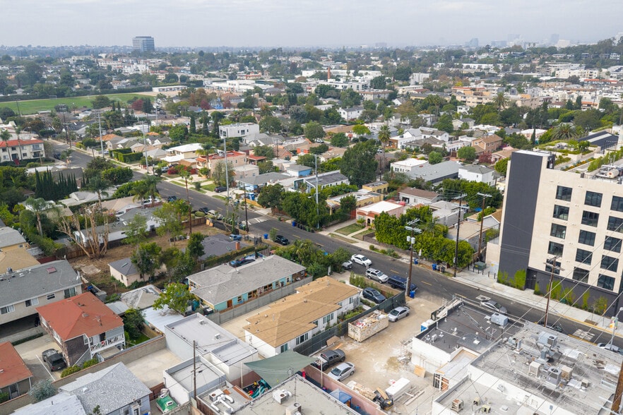 More Photos Of 10720 Charnock Rd, Los Angeles Multifamily For Sale